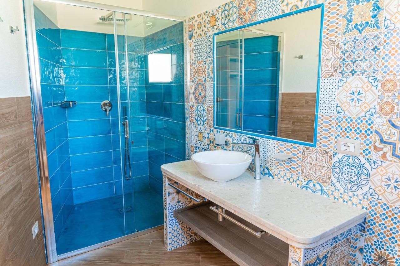 Aqua Sardinia Boutique Hotel Budoni Luaran gambar